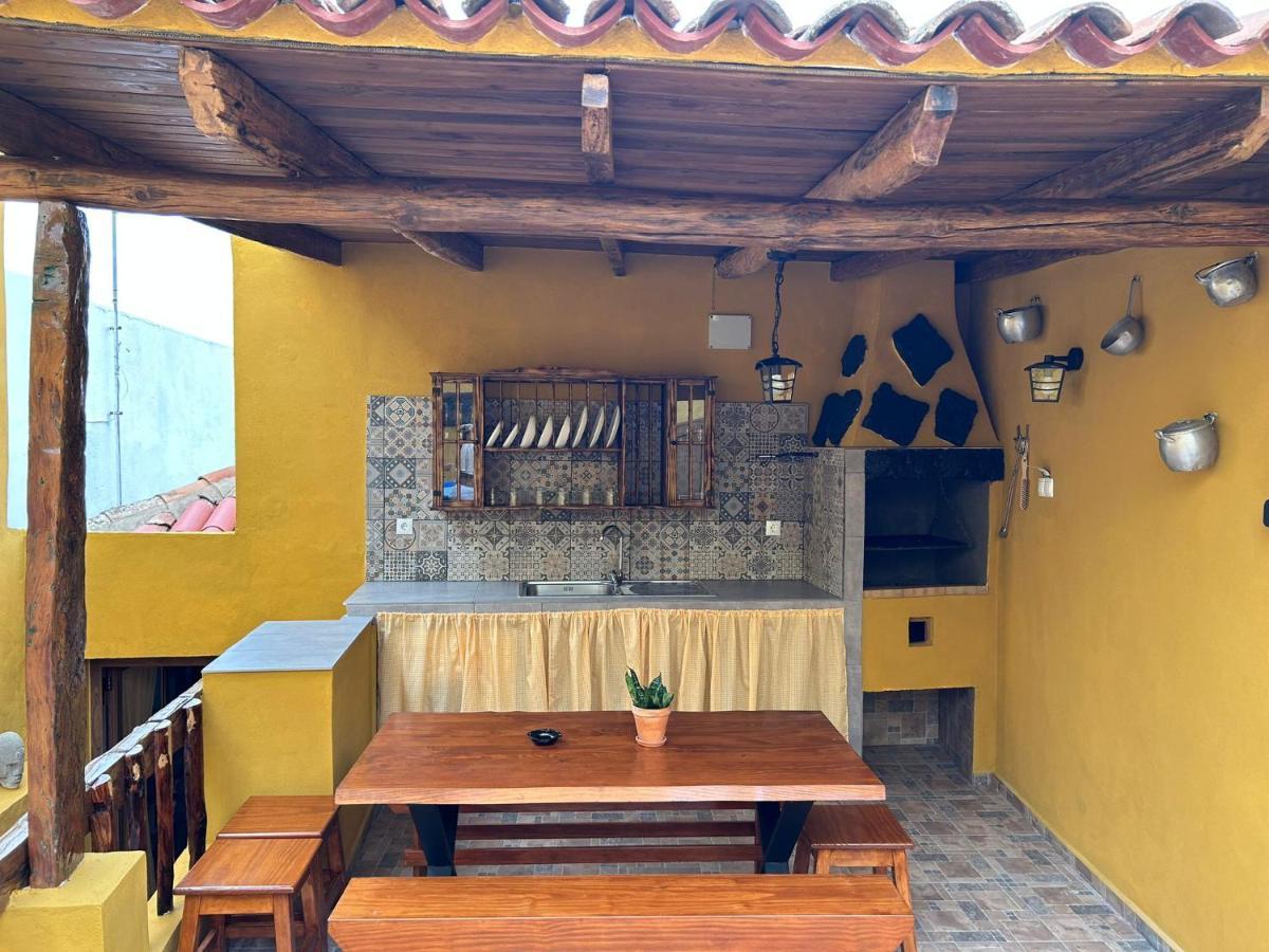 Tradicional Casa Canaria Con Piscina Y Vistas Al Teide Икод-де-лос-Винос Экстерьер фото
