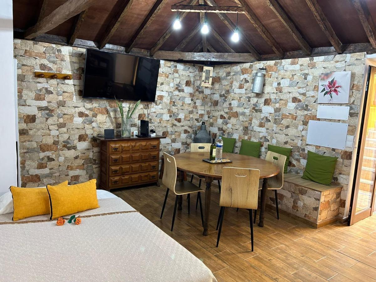 Tradicional Casa Canaria Con Piscina Y Vistas Al Teide Икод-де-лос-Винос Экстерьер фото
