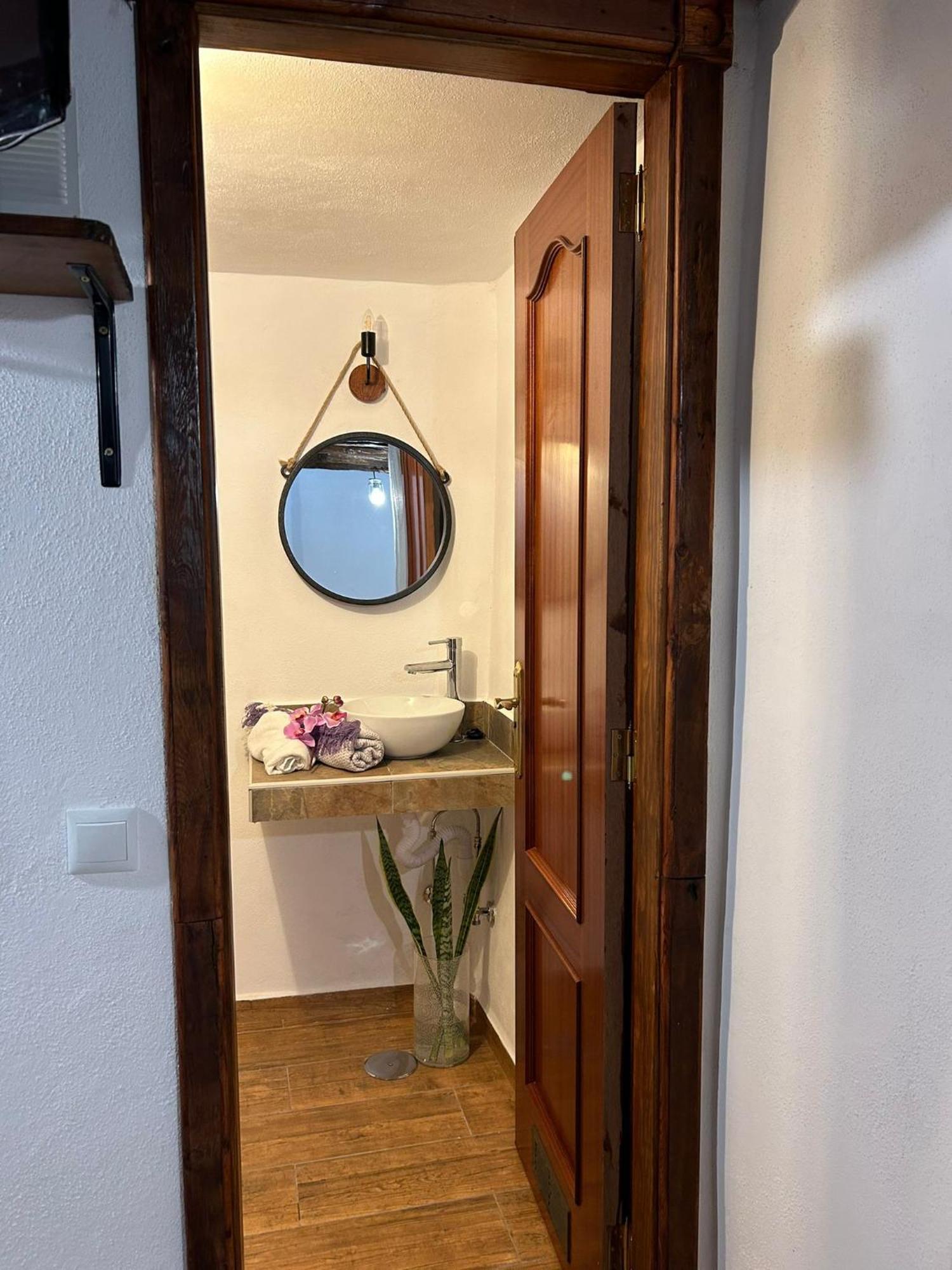 Tradicional Casa Canaria Con Piscina Y Vistas Al Teide Икод-де-лос-Винос Экстерьер фото